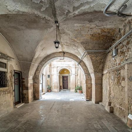 Lovely Studio In The Historic Center Of Ortigia Syracuse Exterior photo